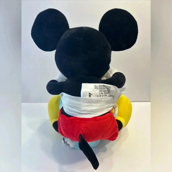 Disney's Mickey Mouse & Pluto Pillow Buddy & Throw Blanket Set - Picture 3 of 4